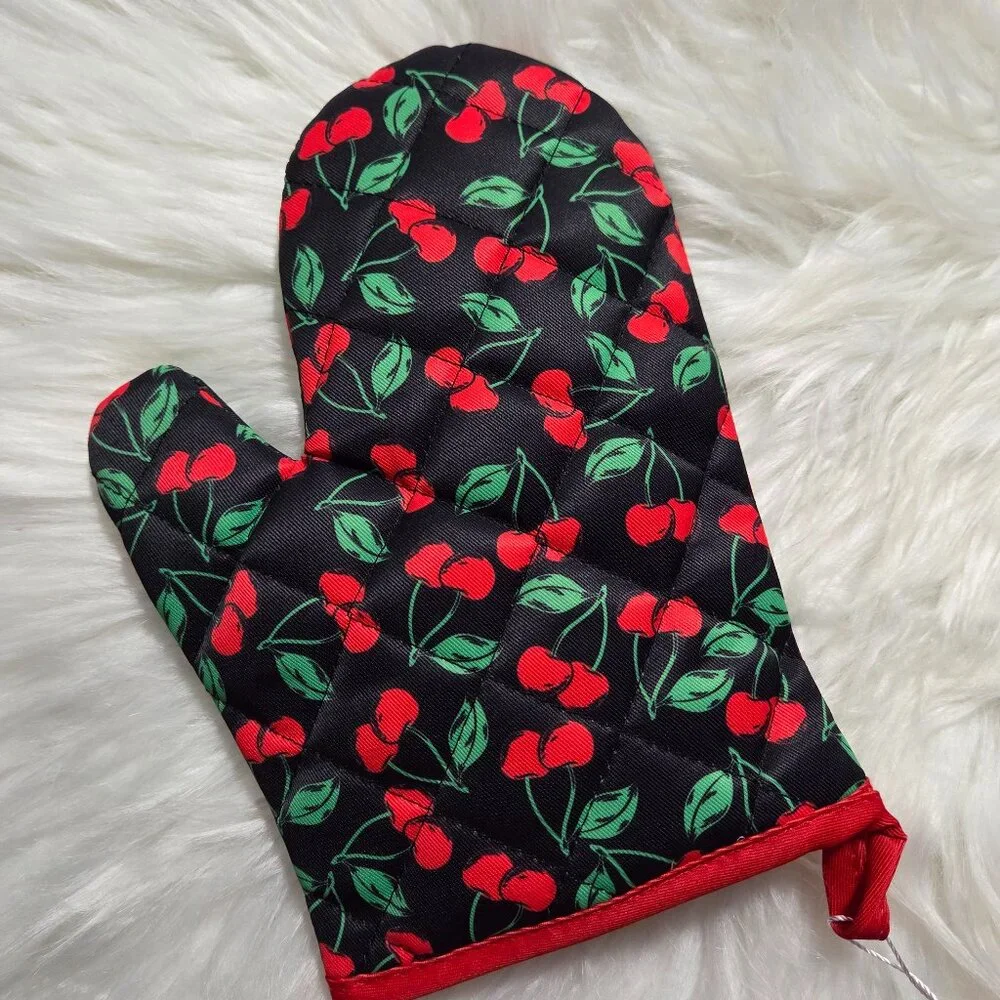 Betty Boop Potholder & Oven Mitt Set